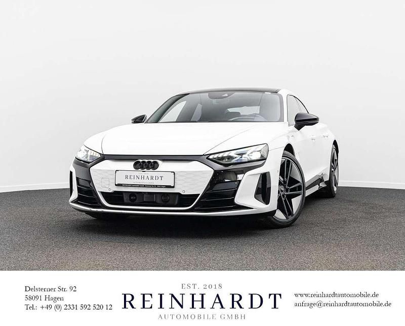 Ibisweiß Gebraucht 2022 Audi e-tron GT quattro Ambiente Limousine | 61.780 € (Fairer Preis) - Bild 1/3