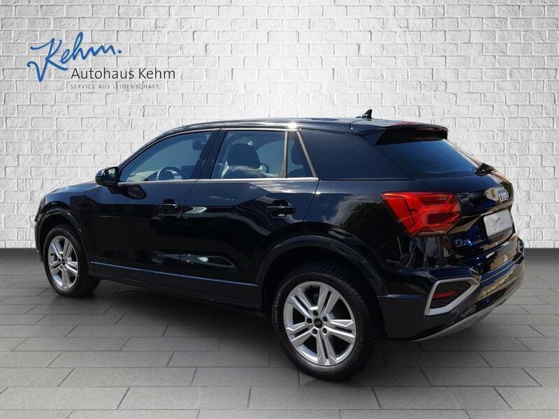 Gebraucht Audi Q2 Advanced Plus 150 PS (110 kW) 2024 Schwarz SUV