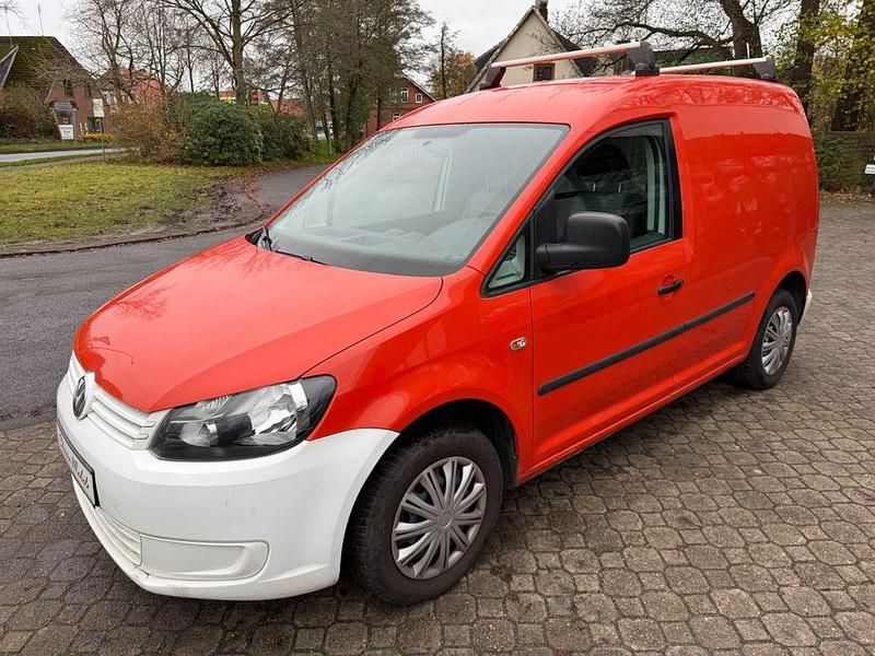 Usata VW Caddy 75 CV (55 kW) 2012 Rosso Monovolume