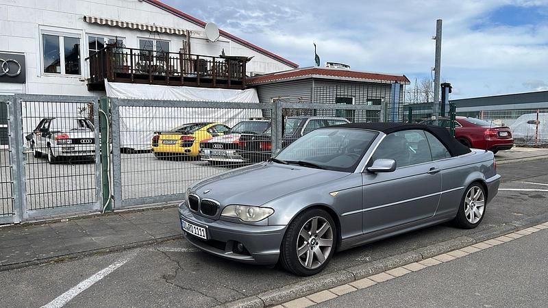 Silber Gebraucht 2004 BMW 330 Cabriolet Cabrio | 12.600 € (Guter Preis) - Bild 1/4