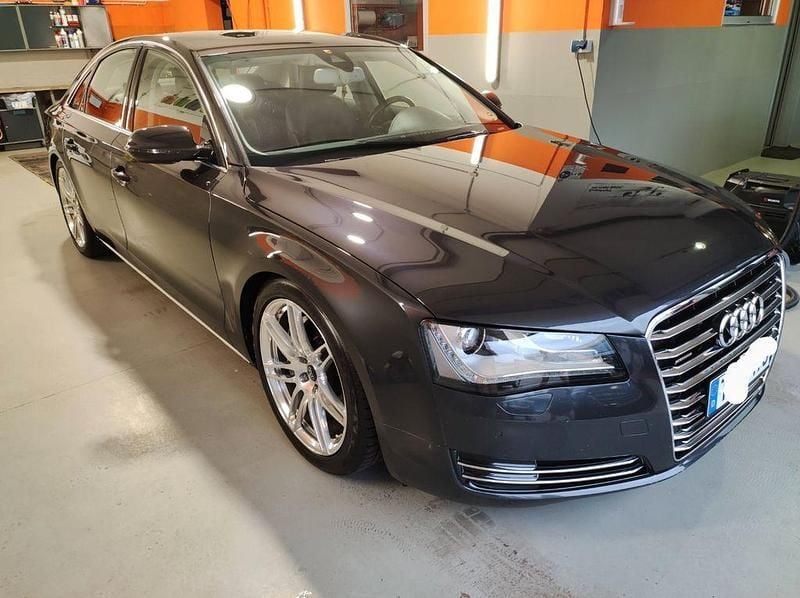 Gebraucht Audi A8 S-Line 250 PS (183 kW) 2010 Andere farben Limousine