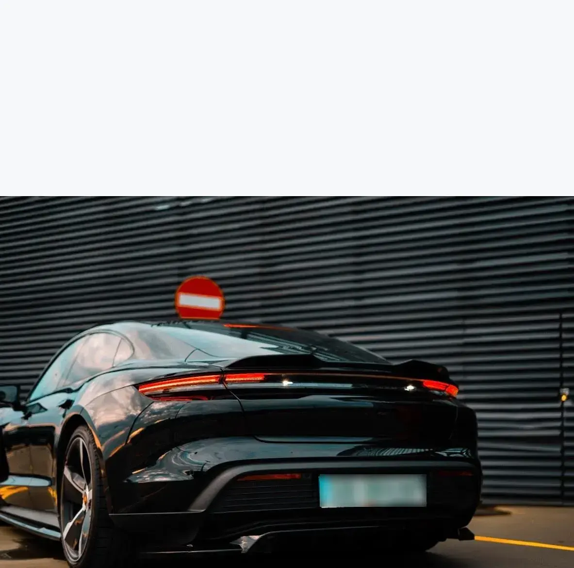 Gebraucht Porsche Taycan 382 kW (520 PS) 2021 Schwarz Limousine