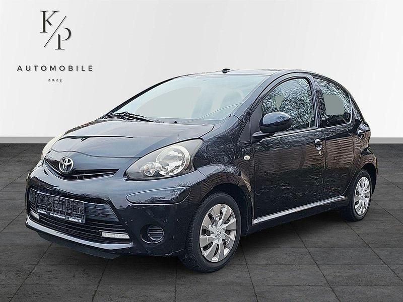 Gebraucht Toyota Aygo Cool 68 PS (50 kW) 2012 Schwarz Kleinwagen
