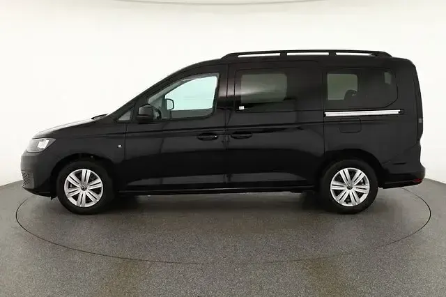 Neu VW Caddy Maxi 122 PS (89 kW) 2025 Weiß Van / Kleinbus