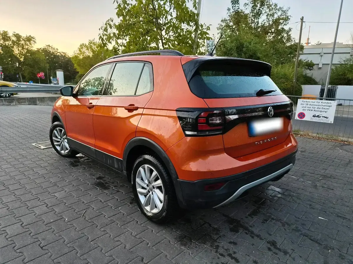 Gebraucht VW T-Cross 95 PS (69 kW) 2020 Orange SUV