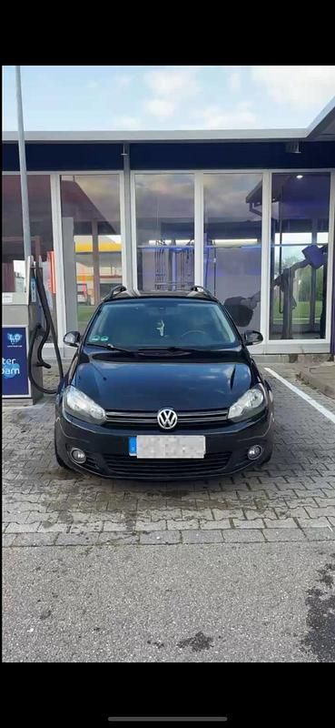 Schwarz Gebraucht 2011 VW Golf VI Kleinwagen | 3.500 € (Fairer Preis) - Bild 1/4