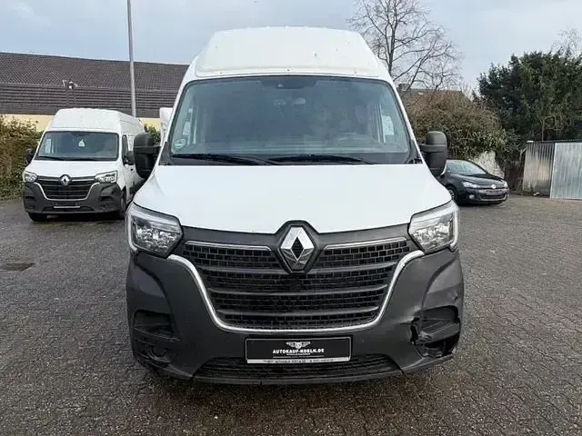 Usata Renault Master 150 CV (110 kW) 2022 Bianco Monovolume