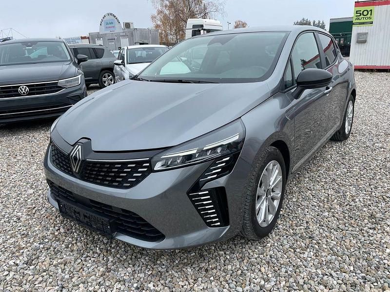 Grau Gebraucht 2025 Renault Clio V Evolution Limousine | 17.390 € (Fairer Preis) - Bild 1/4