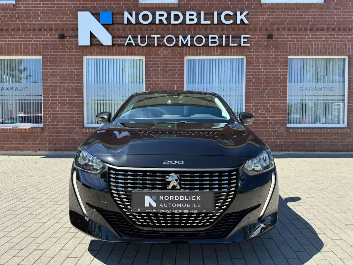 Gebraucht Peugeot 208 Sport 102 PS (75 kW) 2023 Schwarz Kleinwagen