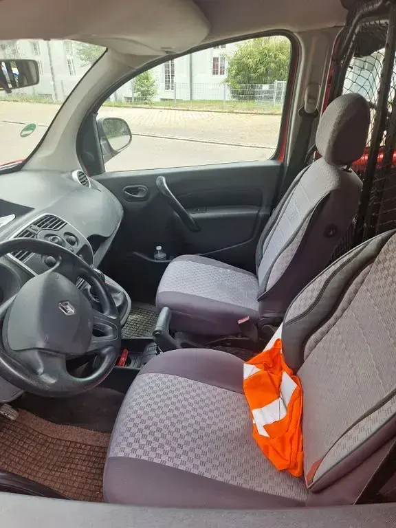 Gebraucht Renault Kangoo Intens 90 PS (66 kW) 2014 Rot Van / Kleinbus