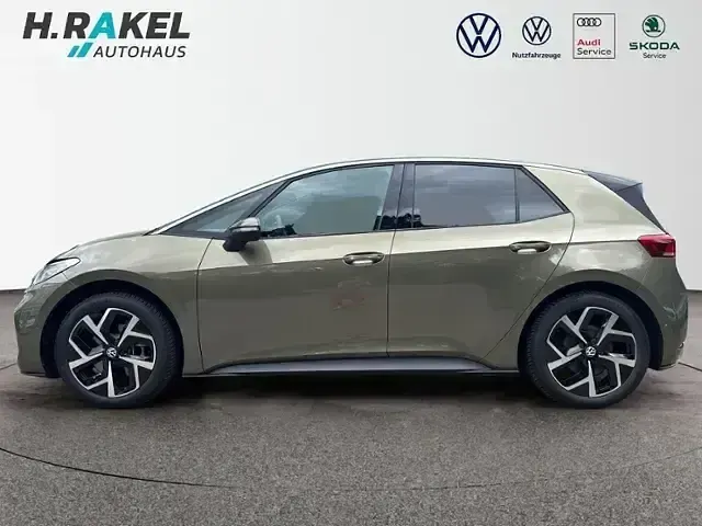 Gebraucht VW ID.3 Pro 150 kW (204 PS) 2024 Grün Kleinwagen
