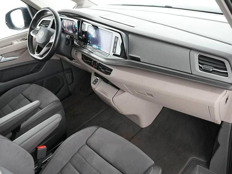 Gebraucht VW Multivan Life 204 PS (150 kW) 2024 Schwarzkeine angabe Van
