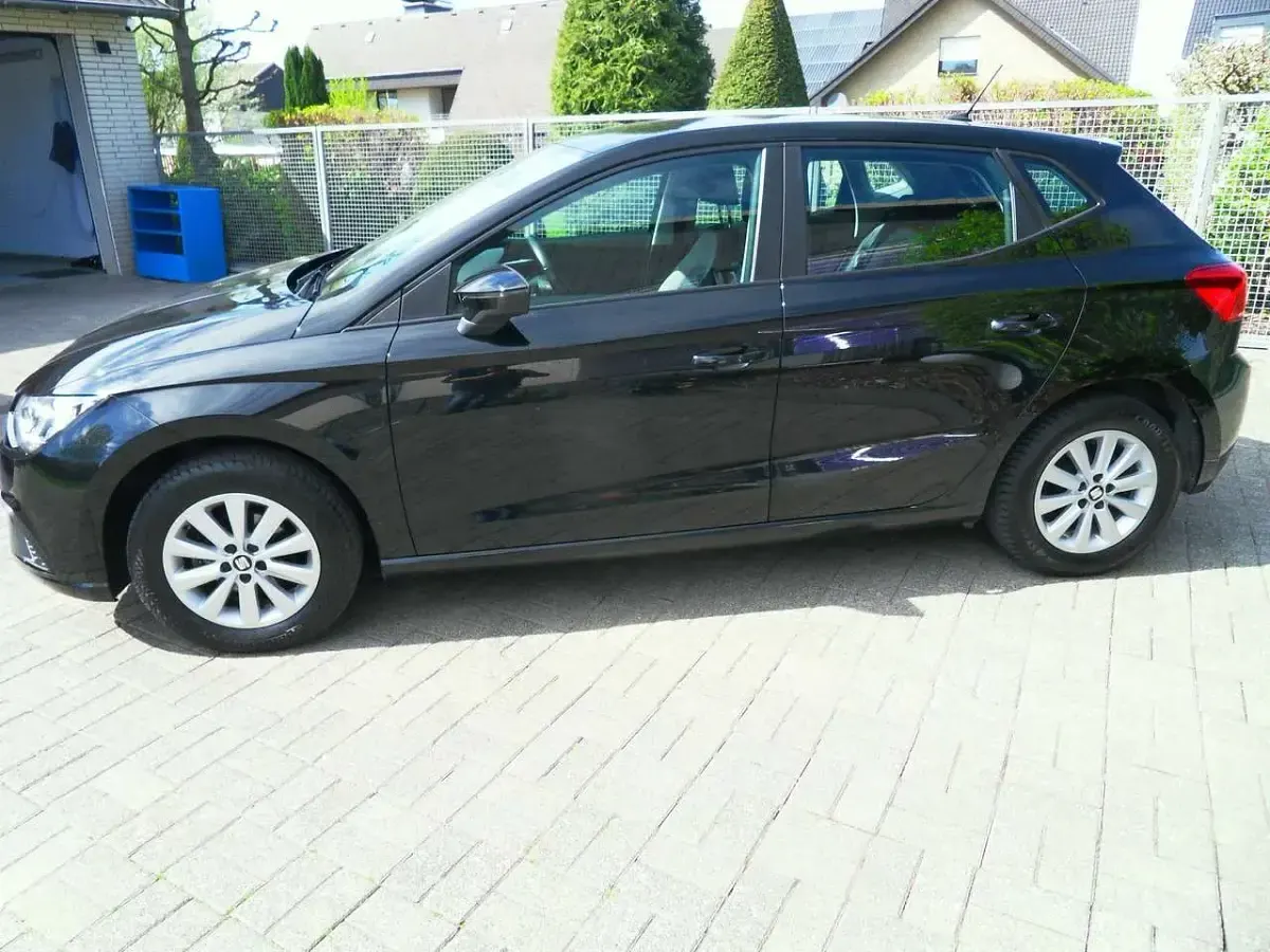 Gebraucht Seat Ibiza Style 80 PS (58 kW) 2022 Mitternachtsschwarz Kleinwagen
