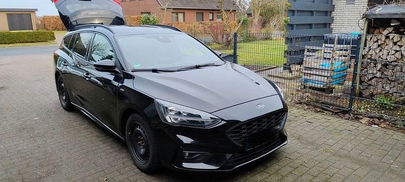 Gebraucht Ford Focus ST-Line 150 PS (110 kW) 2019 Schwarz Kombi