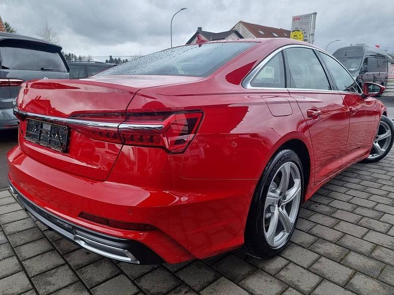 Gebraucht Audi A6 S-Line 245 PS (180 kW) 2021 Rot Limousine