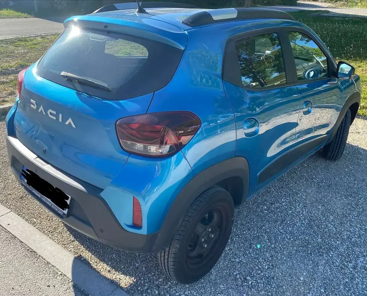 Używany Dacia Spring 33 kW (45 KM) 2023 Niebieski Hatchback