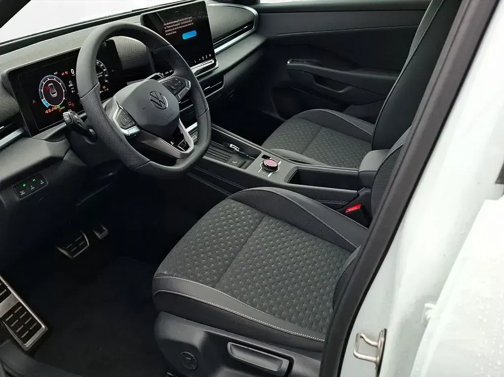 Neu VW T-Roc R-line 150 PS (110 kW) 2026 Pure white SUV