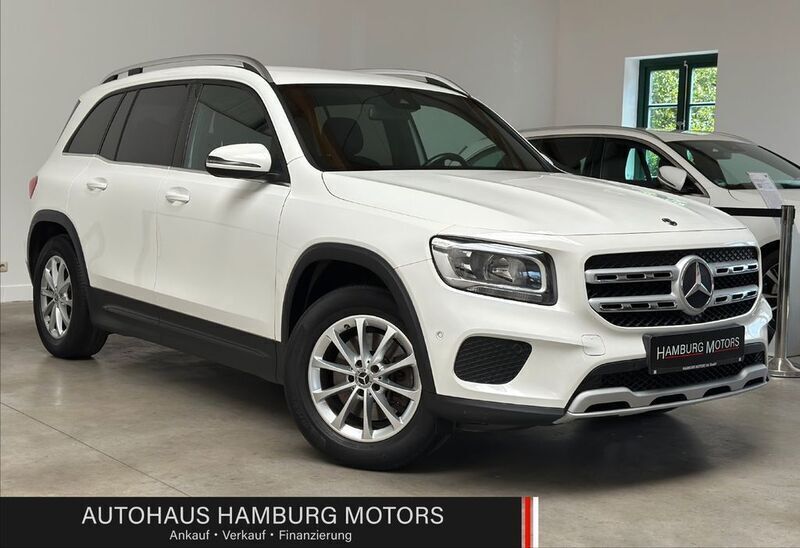 Weiß Gebraucht 2021 Mercedes GLB200 Style SUV | 24.390 € (Etwas zu teuer) - Bild 1/4