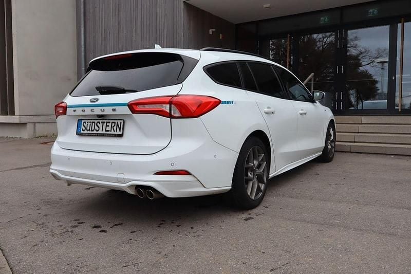 Gebraucht Ford Focus ST-Line 120 PS (88 kW) 2019 Weiß Kombi