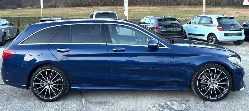 Gebraucht Mercedes C400 AMG line 333 PS (244 kW) 2015 Blau Limousine