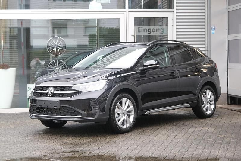 Neu VW Taigo Life 2025 Deep black perleffekt SUV