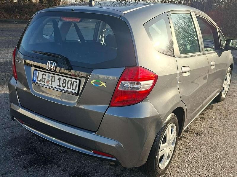 Gebraucht Honda Jazz Elegance 99 PS (72 kW) 2014 Grau Kleinwagen