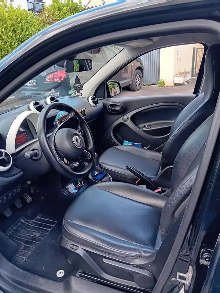 Gebraucht Smart ForFour 61 PS (44 kW) 2015 Kleinwagen