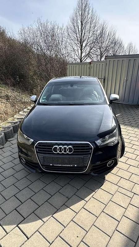 Gebraucht Audi A1 Attraction 86 PS (63 kW) 2011 Schwarz Kleinwagen