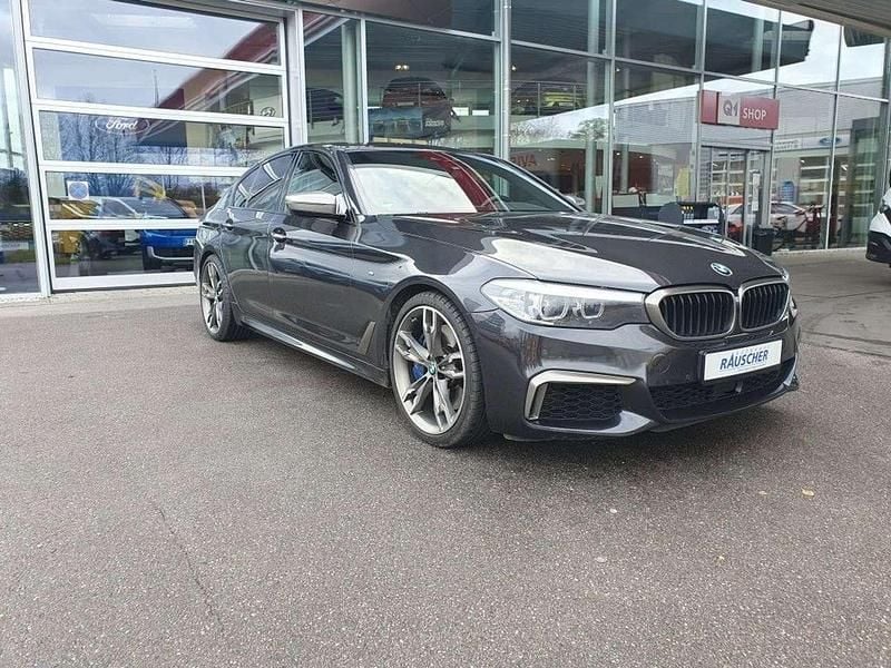 Gebraucht BMW M550 462 PS (339 kW) 2017 Sophistograu brillanteffekt me Limousine