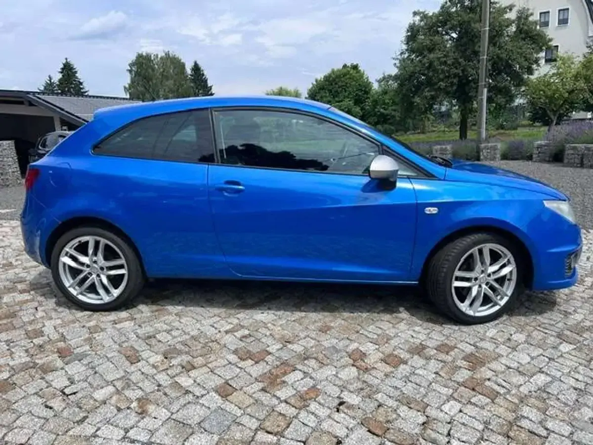Gebraucht Seat Ibiza SC FR 150 PS (110 kW) 2011 Blau Kleinwagen