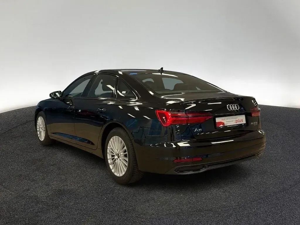 Gebraucht Audi A6 Premium 265 PS (194 kW) 2022 Mythosschwarz metallic Limousine