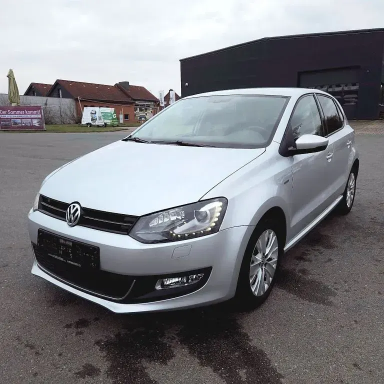 Usata VW Polo Life 90 CV (66 kW) 2013 Argento Utilitaria