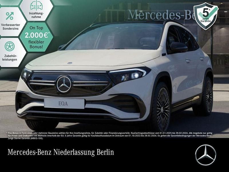 Weiß Gebraucht 2022 Mercedes EQA250 AMG SUV | 31.490 € (Etwas zu teuer) - Bild 1/3