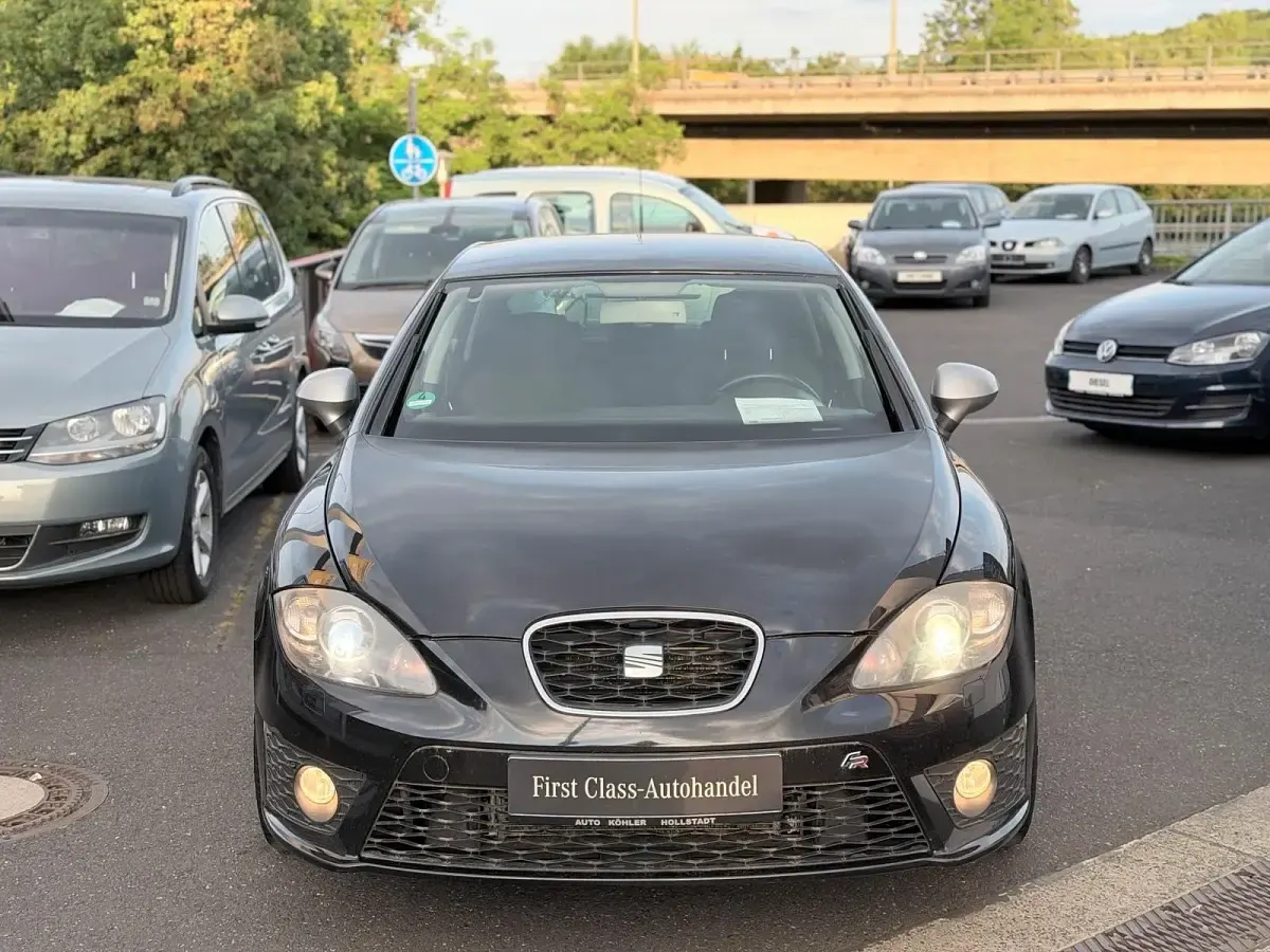 Gebraucht Seat Leon FR 211 PS (155 kW) 2011 Schwarz Limousine