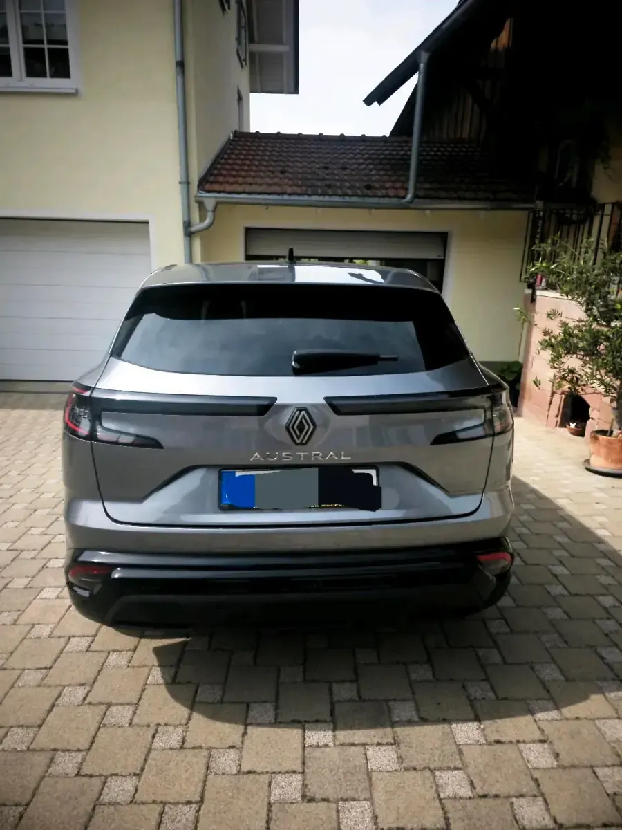 Gebraucht Renault Austral Techno 160 PS (117 kW) 2023 Grau SUV