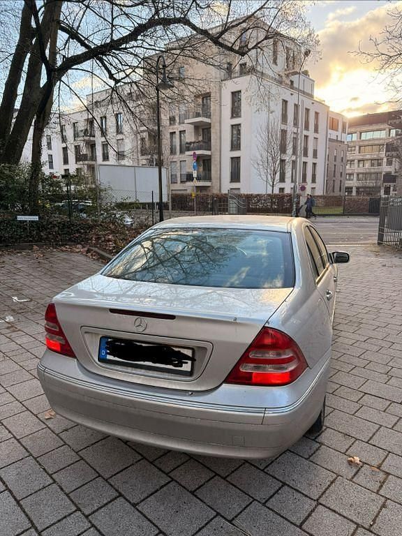 Gebraucht Mercedes C240 Elegance 170 PS (125 kW) 2000 Grau Limousine
