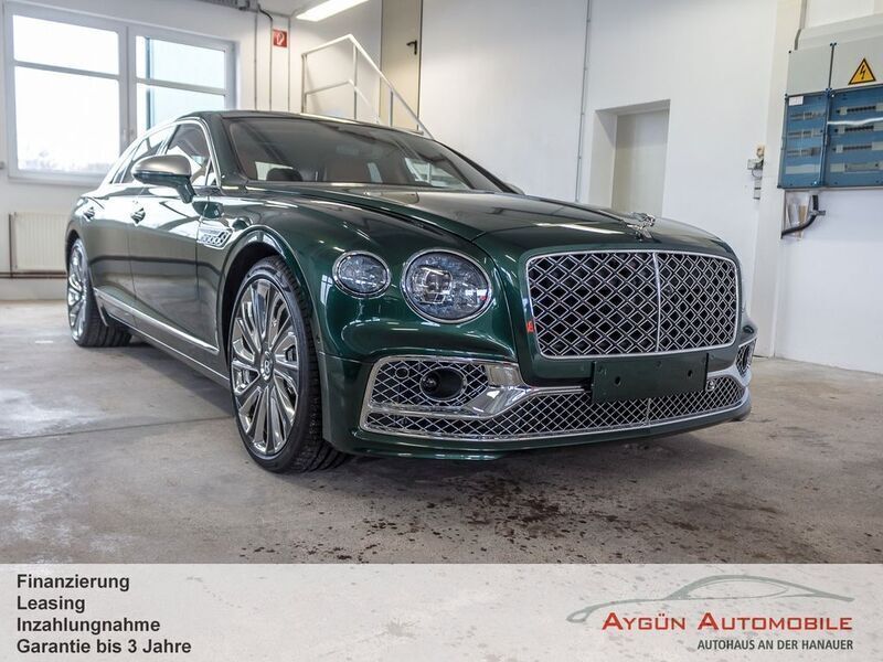 Gebraucht Bentley Flying Spur Mulliner 549 PS (403 kW) 2024 Grün Limousine