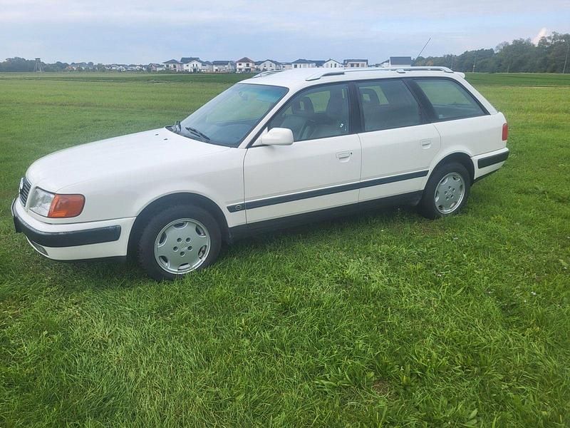 Weiß Gebraucht 1991 Audi 100 Kombi | 6.750 € - Bild 1/4