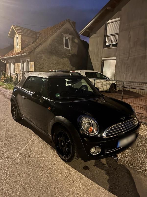 Gebraucht Mini Cooper Cabriolet 120 PS (88 kW) 2010 Schwarz Cabrio