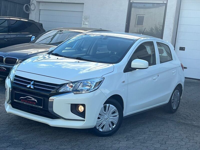 Weiß Gebraucht 2021 Mitsubishi Space Star Active Limousine | 8.900 € (Superpreis) - Bild 1/4
