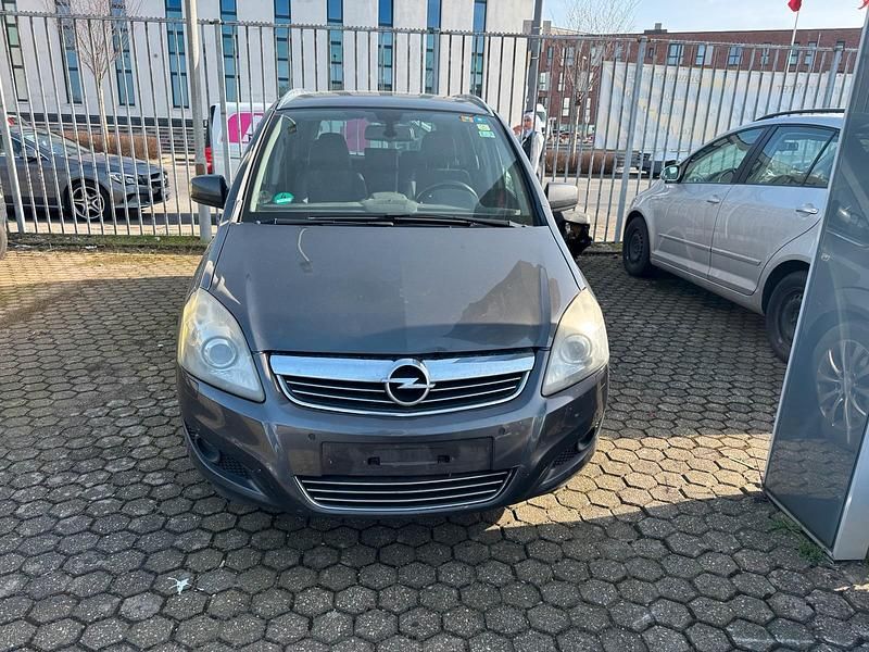 Gebraucht Opel Zafira 125 PS (91 kW) 2010 Grau Van / Kleinbus