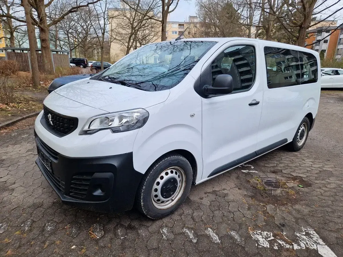 Gebraucht Peugeot Traveller S 120 PS (88 kW) 2022 Weiß Van / Kleinbus