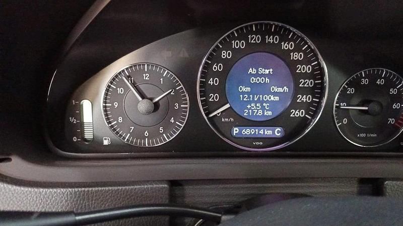 Gebraucht Mercedes CLK280 231 PS (169 kW) 2006 Schwarz Cabrio