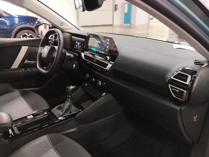 Gebraucht Citroën C4 Feel 101 PS (74 kW) 2023 Blau SUV