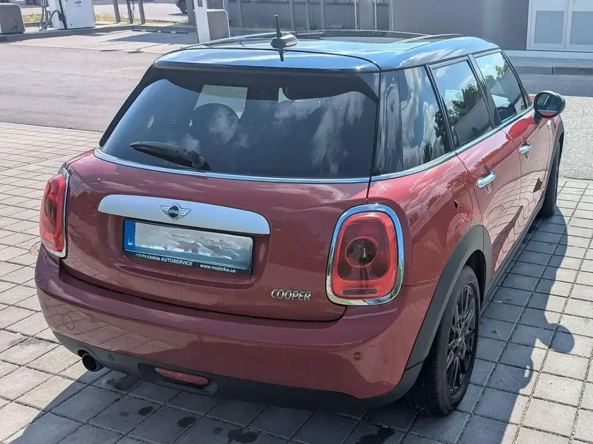 Gebraucht Mini Cooper 136 PS (100 kW) 2015 Rot Kleinwagen