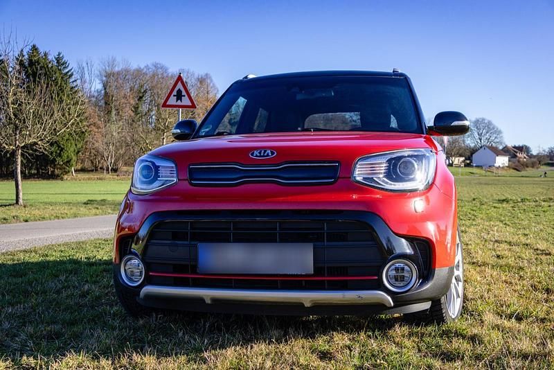 Gebraucht Kia Soul 200 PS (147 kW) 2018 Rot SUV