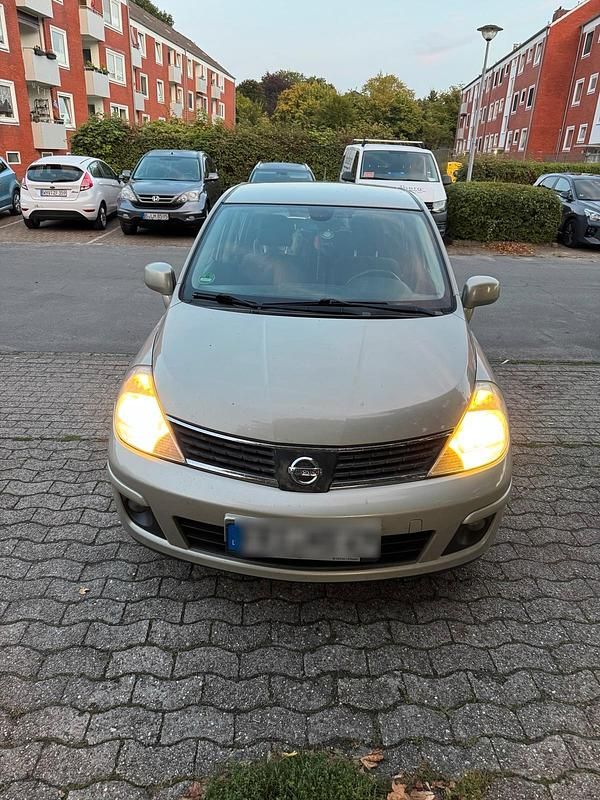 Beige Gebraucht 2008 Nissan Tiida Kleinwagen | 2.500 € (Fairer Preis) - Bild 1/4