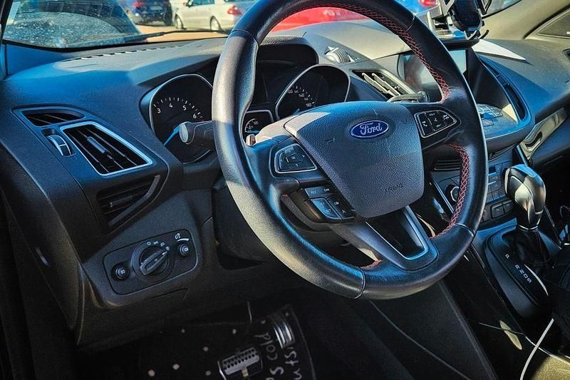 Gebraucht Ford Kuga ST-Line 182 PS (133 kW) 2018 Blau SUV