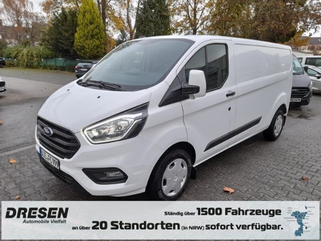Weiss Gebraucht 2022 Ford Transit Custom Trend Van | 36.350 € - Bild 1/4