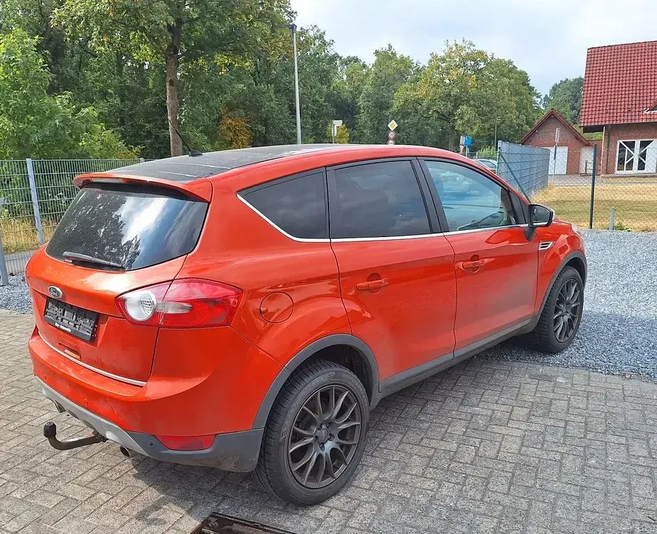 Gebraucht Ford Kuga Titanium 163 PS (119 kW) 2011 Rot SUV